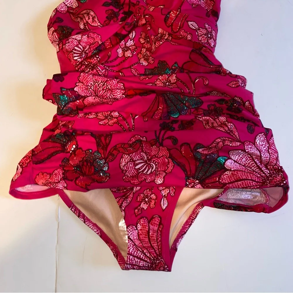 Garnet Hill Swimsuit Womens Size 2 Floral One Piece Ruched Halter Beach New